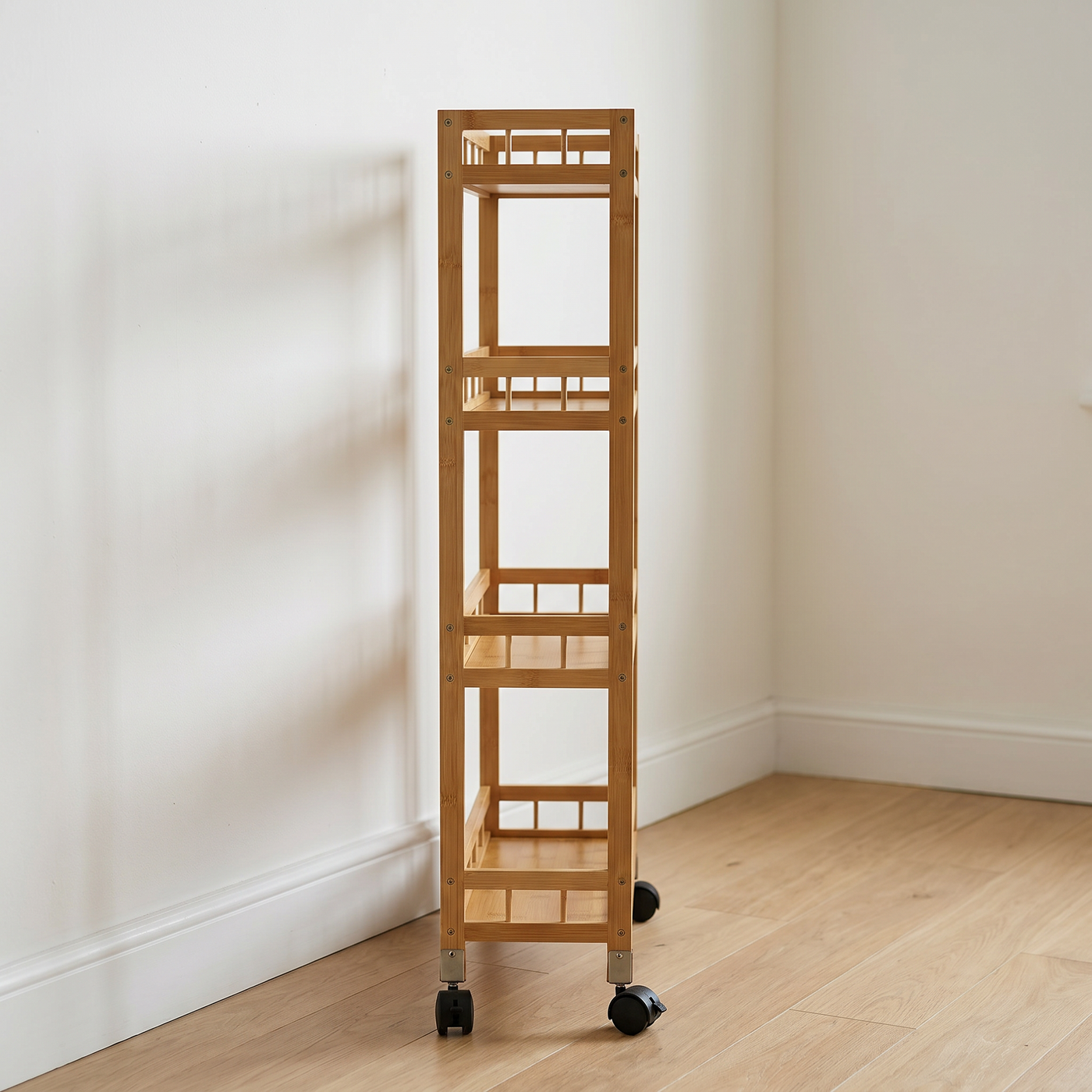 [P6] Slim Bamboo Gap Trolley